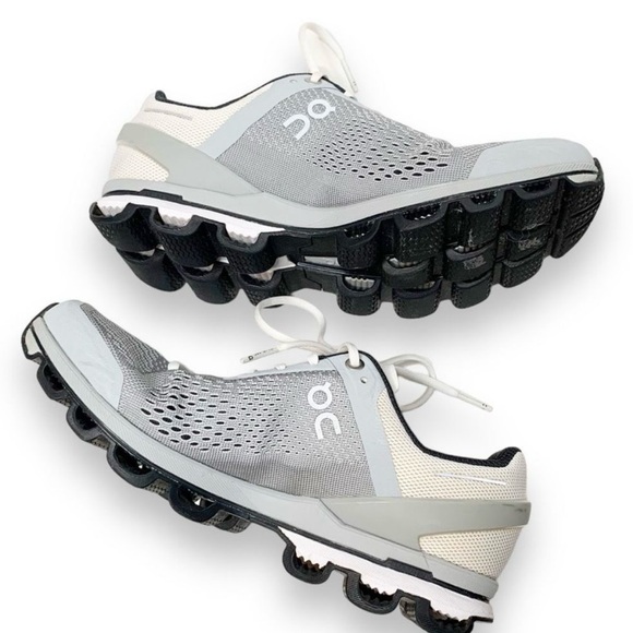 On Cloud women’s Cloudsurfer Glacier Gray Black-running shoes size 6.5 - Picture 5 of 11
